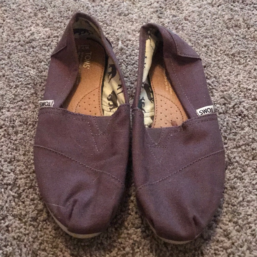 Purple Toms